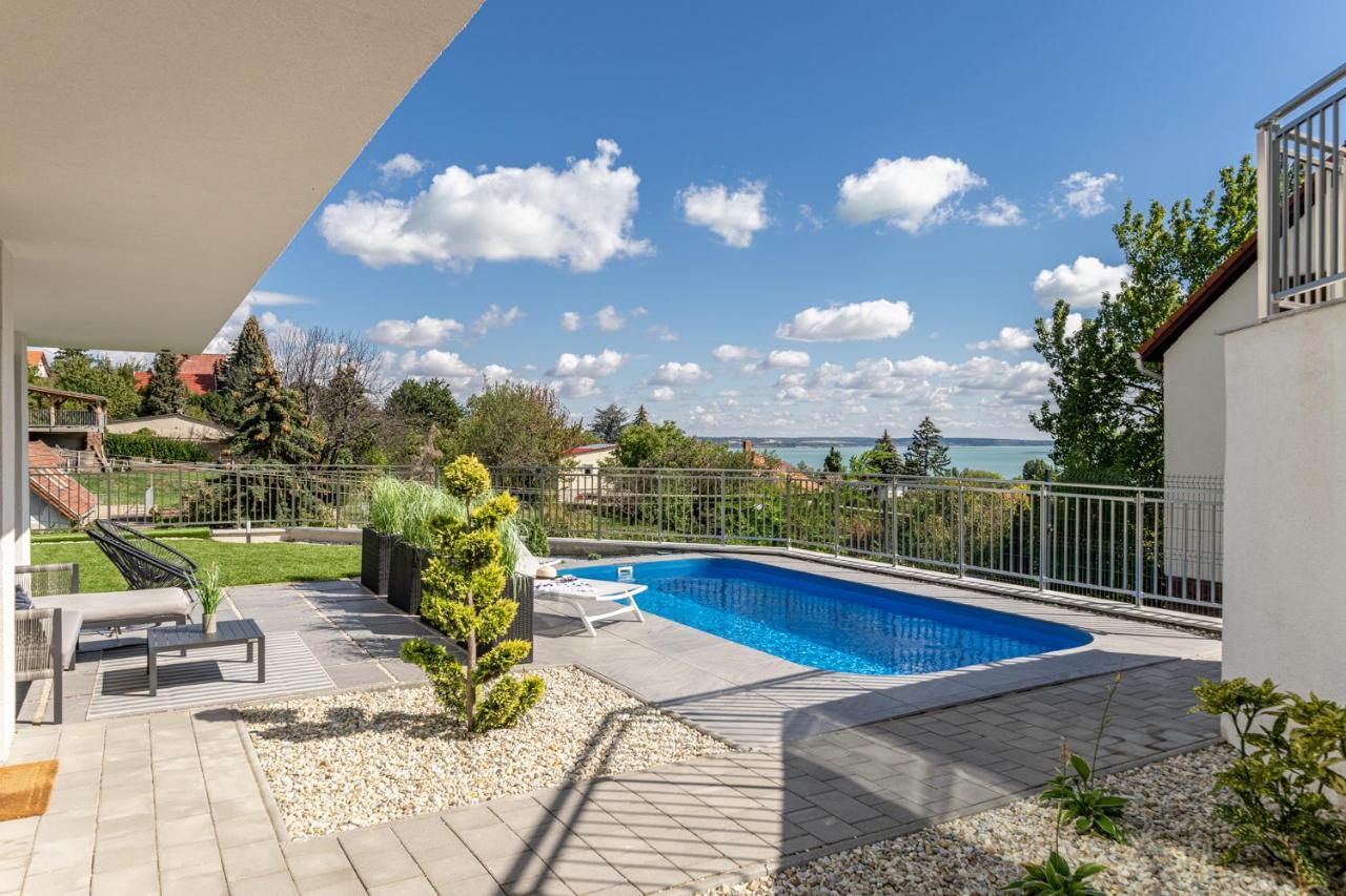 Lake Spirit Boutique Apartments Balatonalmádi Eksteriør bilde