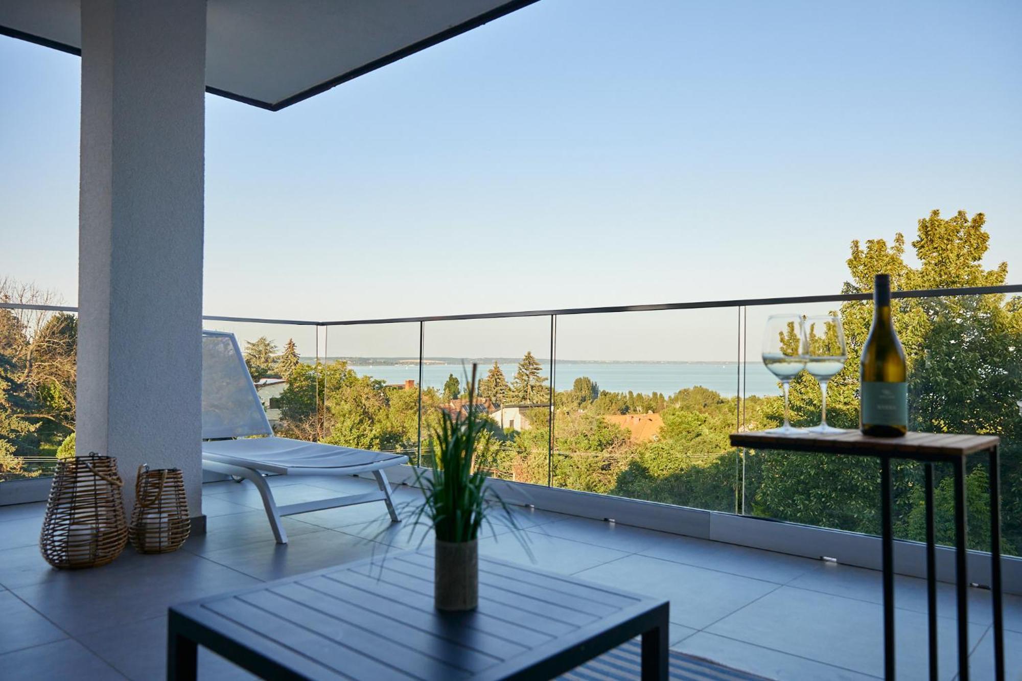 Lake Spirit Boutique Apartments Balatonalmádi Eksteriør bilde