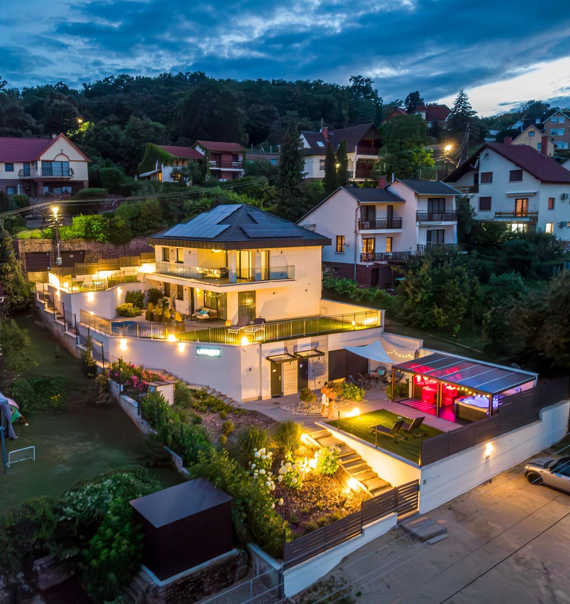 Lake Spirit Boutique Apartments Balatonalmádi Eksteriør bilde